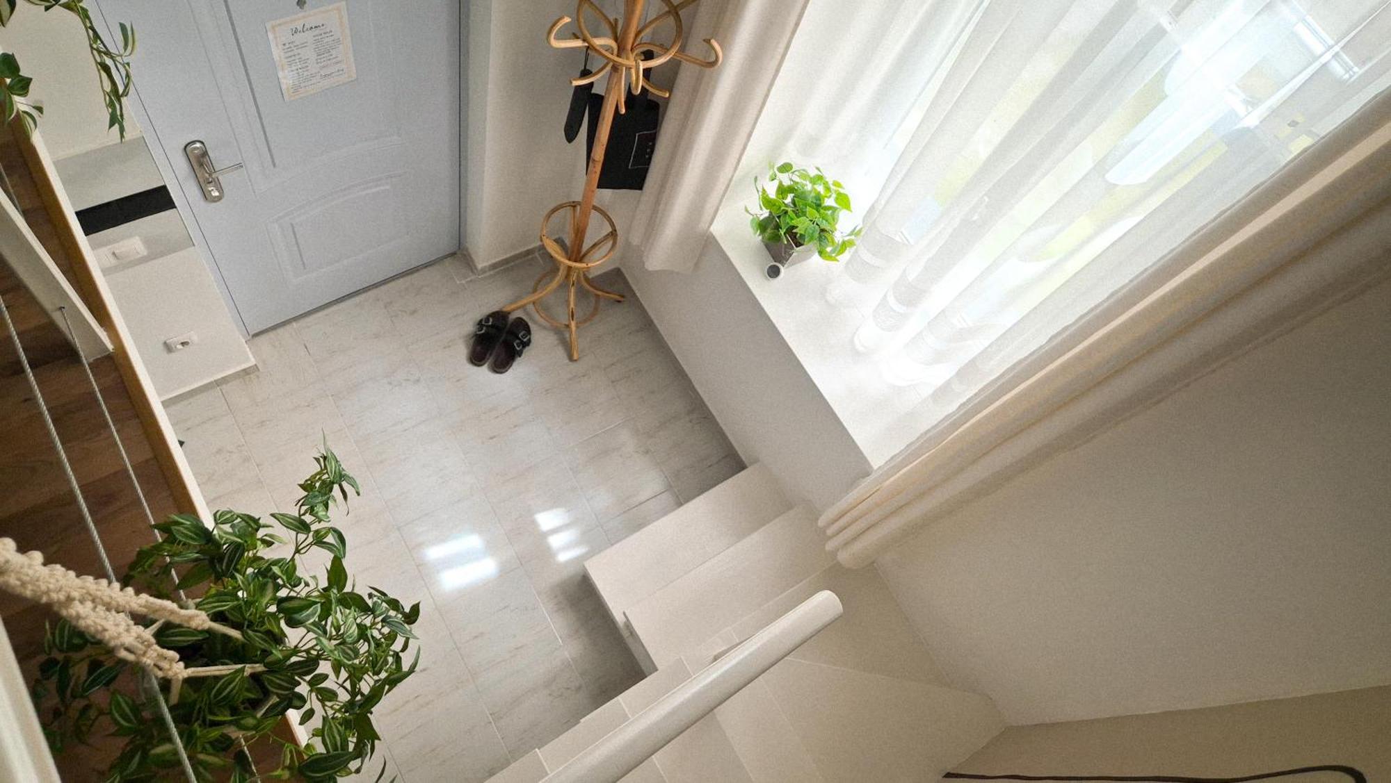 Apartment Spirit With Gallery